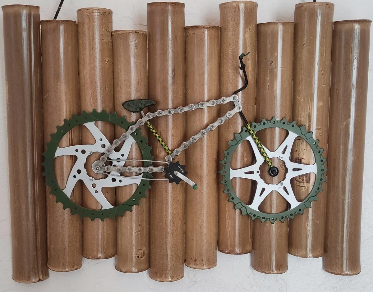 BMX sur bambou — œuvre art déco vélo sur bambou, Cycl'Alain